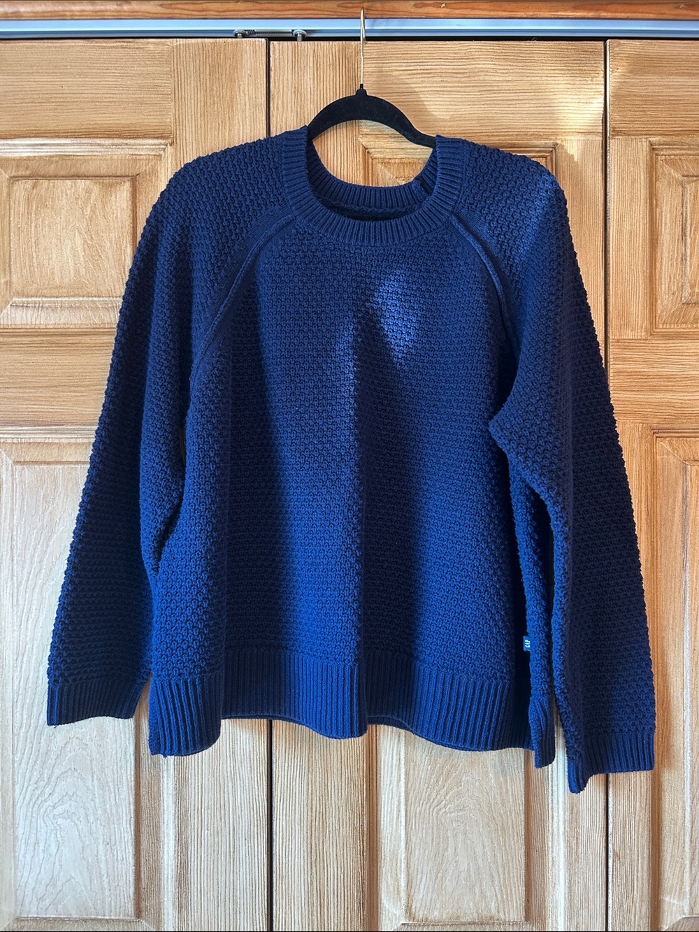 GAP Womens Textured Navy Crewneck Sweater